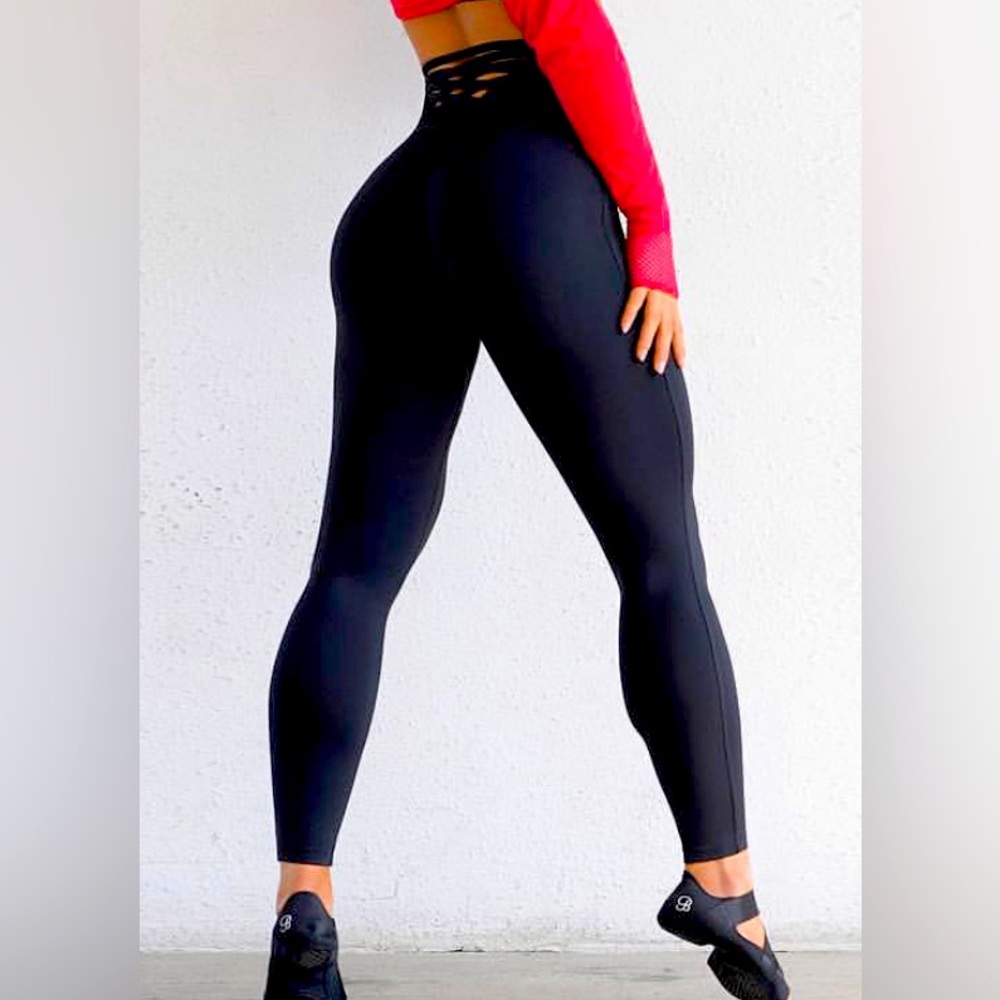 Bombshell Sportswear Sexy Back Leggings